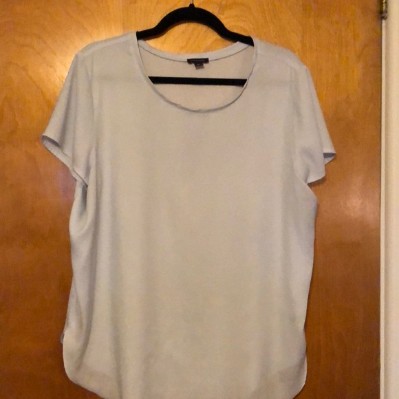 Ann Taylor Tops - Classic Ann Taylor Blouse